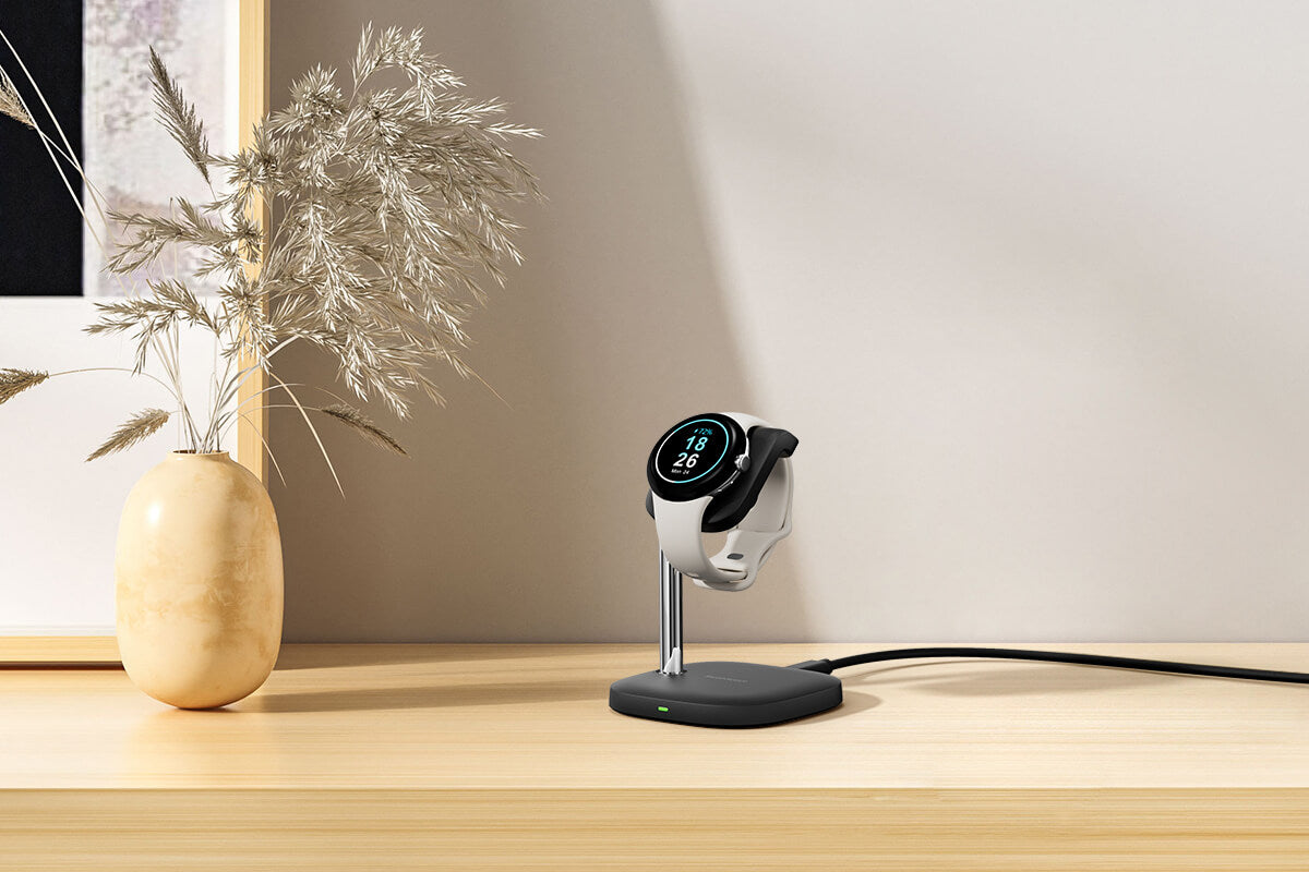 Built with magnetic alignment, the SwanScout 505G2 ensures effortless charging for Google’s second and third-gen Pixel Watches.