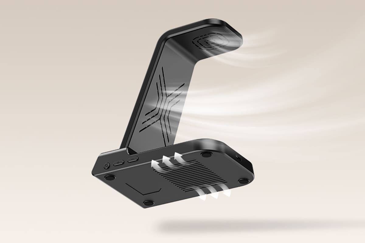 Airflow illustration showing heat dissipation vents on SwanScout C01S charger